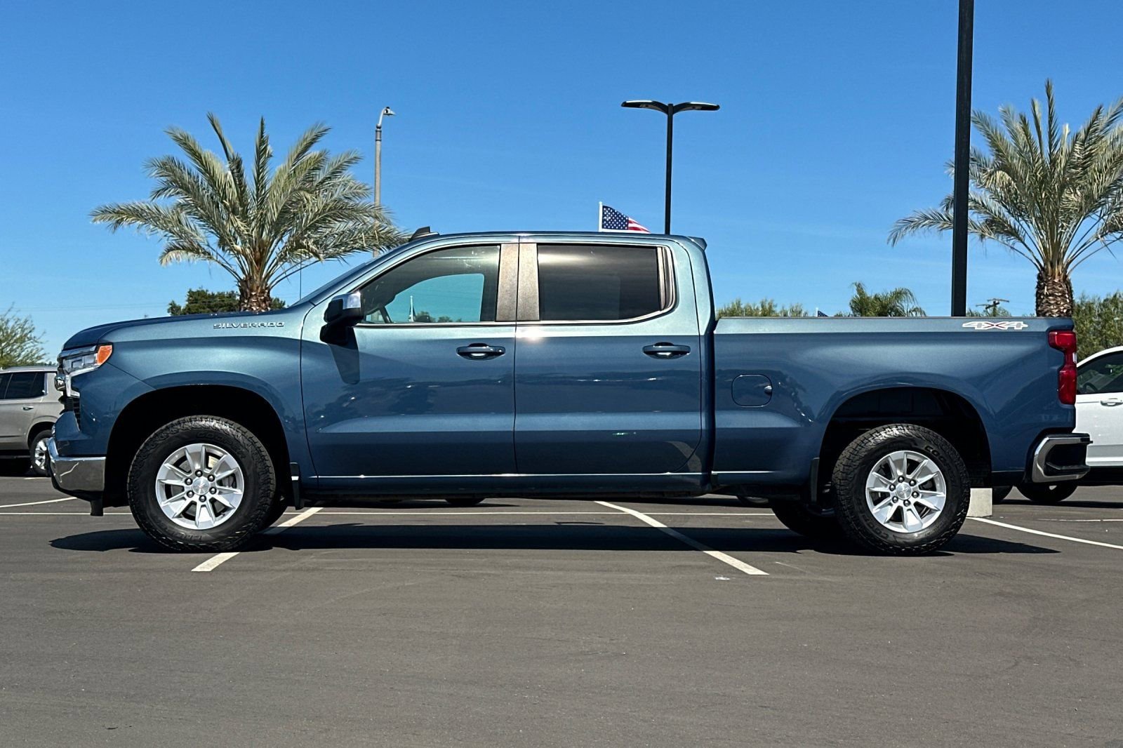 Used 2024 Chevrolet Silverado 1500 LT w/ Convenience Package II image 7