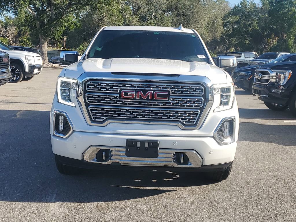 Used 2022 GMC Sierra 1500 Denali w/ Driver Alert Package II AWD/4WD image 2