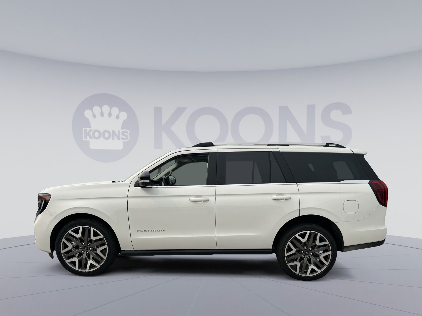 New 2027 Ford Expedition Platinum w/ Platinum Ultimate Package AWD/4WD image 2