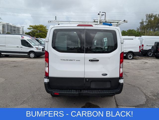 Used 2019 Ford Transit 250 130 Low Roof RWD image 6