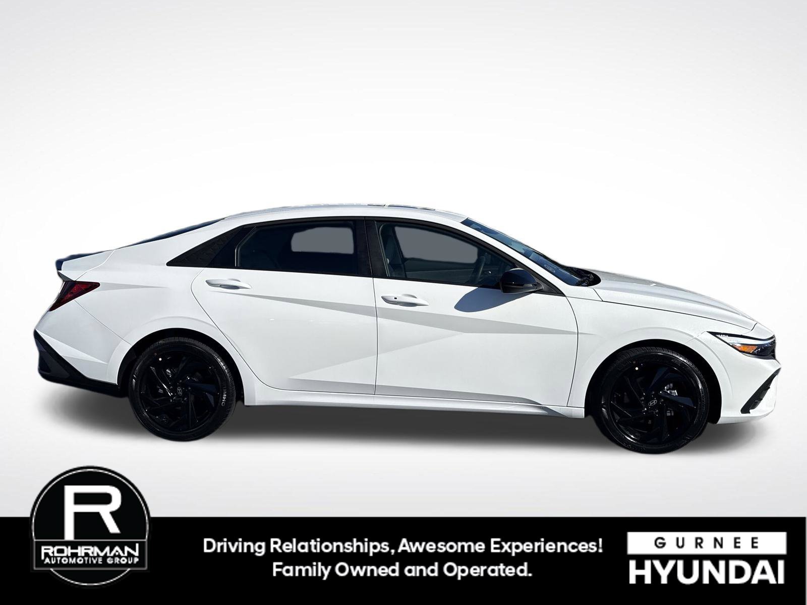 New 2026 Hyundai Elantra SEL Sport FWD image 9