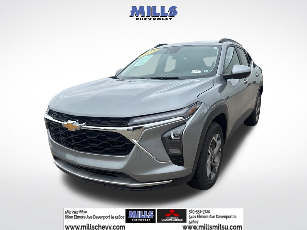 Used 2025 Chevrolet Trax LT w/ LT Convenience Package FWD 360° Tour