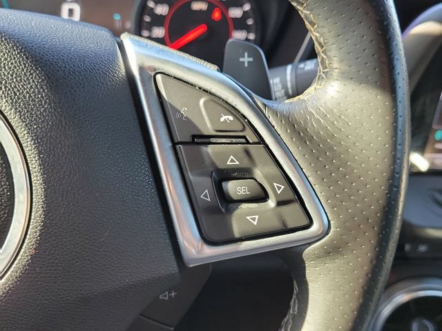 Used 2016 Chevrolet Camaro LT RWD image 23