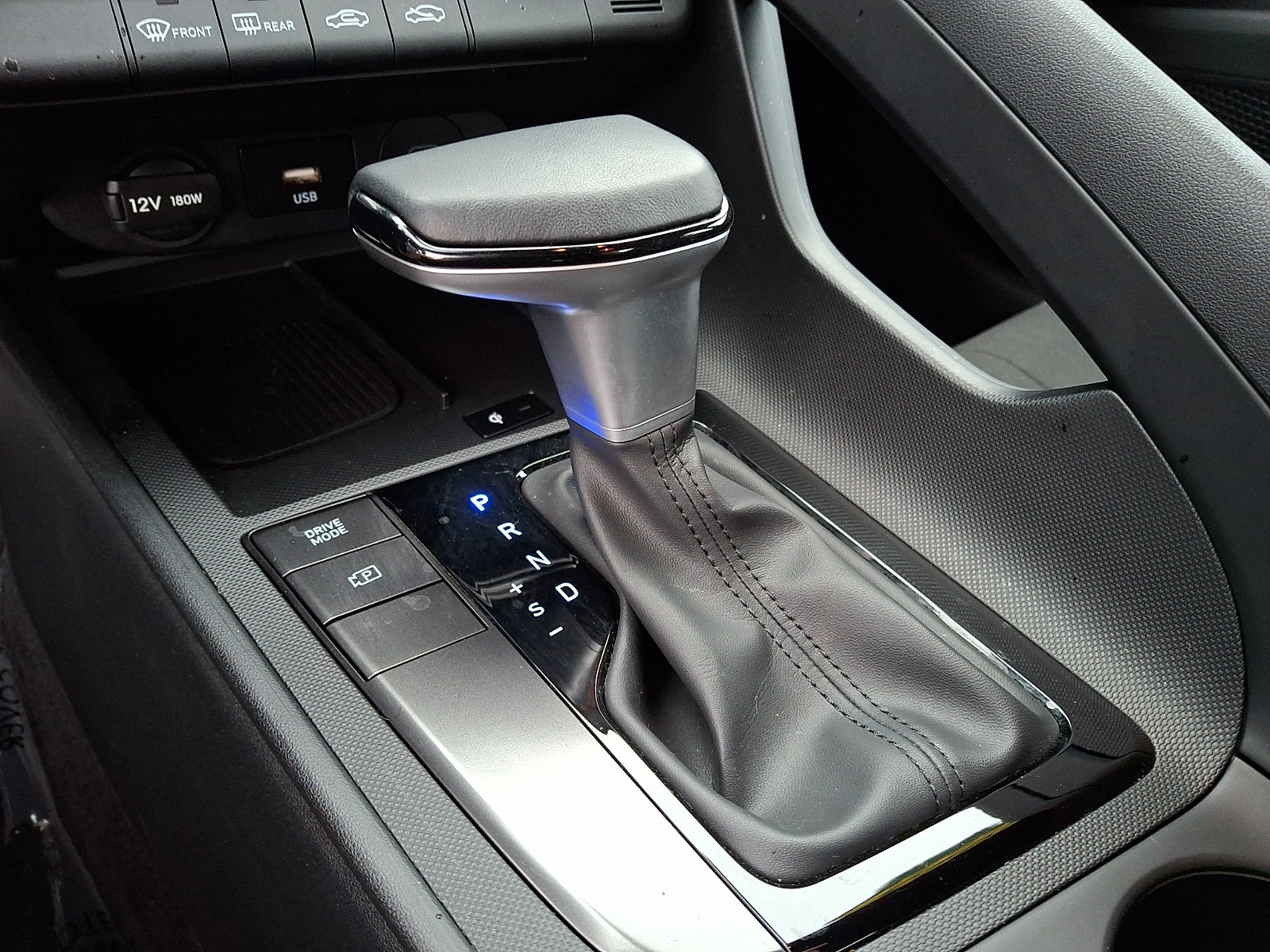 Certified 2025 Hyundai Elantra Sport FWD image 15