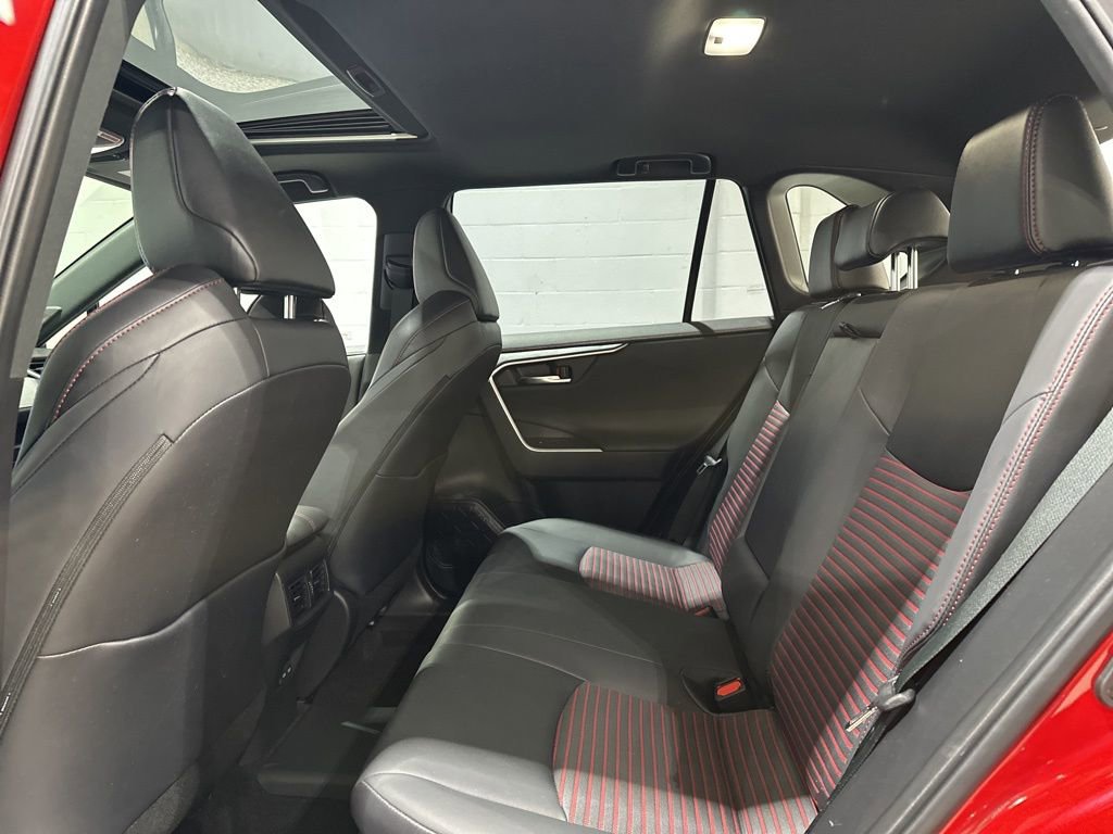 Used 2022 Toyota RAV4 XSE w/ Weather Package image 16