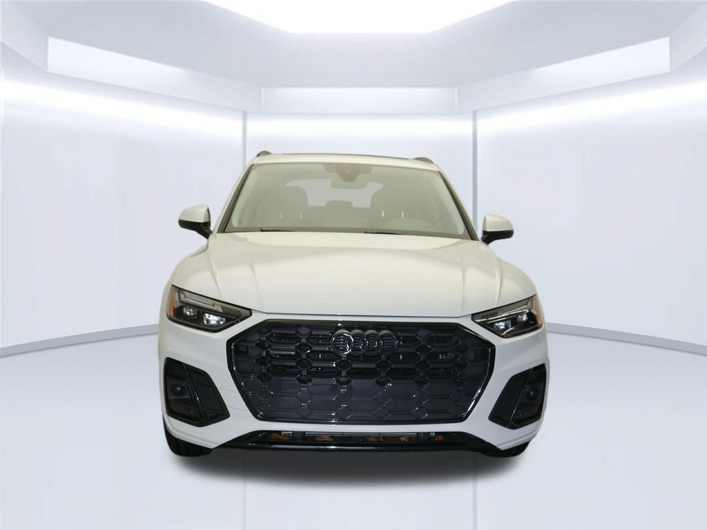 Certified 2023 Audi Q5 2.0T Premium w/ Convenience Package AWD/4WD image 11