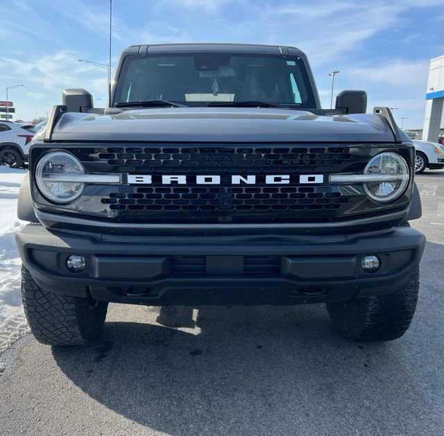 Used 2022 Ford Bronco Wildtrak image 3