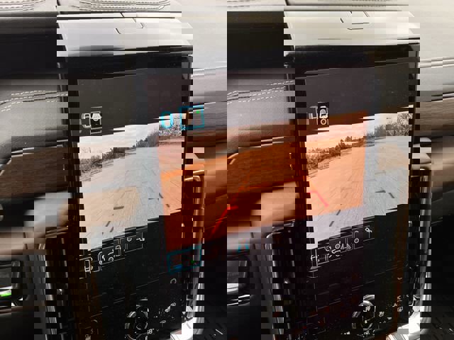 Used 2025 GMC Yukon Denali Ultimate image 17