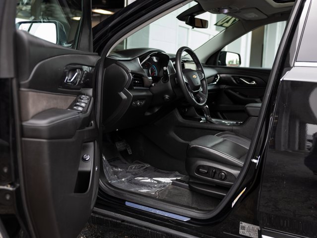 Used 2020 Chevrolet Traverse High Country image 30