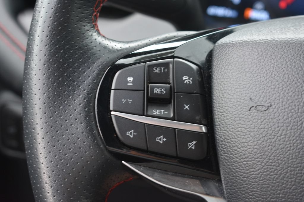 Used 2025 Ford Explorer ST-Line AWD/4WD image 15