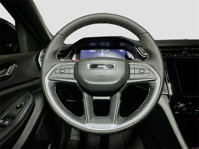 New 2025 Jeep Grand Cherokee 4WD image 7