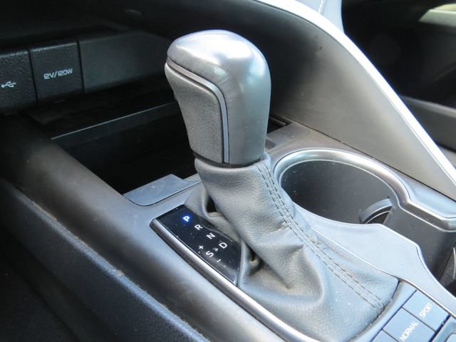Used 2021 Toyota Camry XSE w/ Navigation Upgrade Package FWD image 18