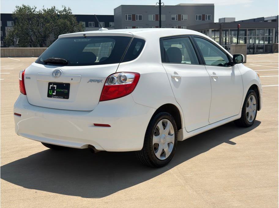 Used 2009 Toyota Matrix FWD image 8