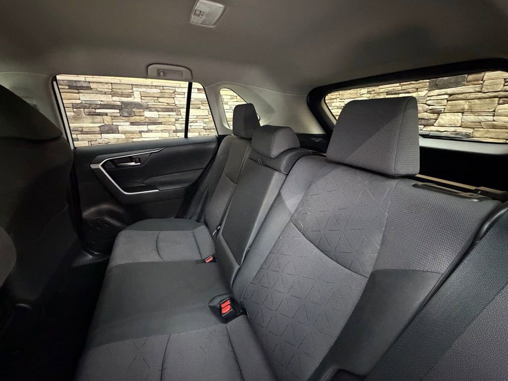 Used 2020 Toyota RAV4 XLE w/ XLE Grade Weather Package image 28