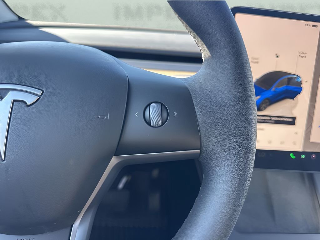 Used 2024 Tesla Model Y Long Range image 16
