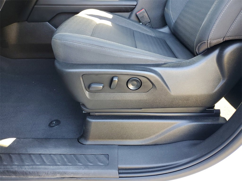 Used 2021 GMC Yukon SLE w/ Gmc Pro Safety Plus Package image 20