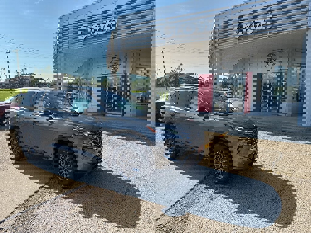New 2026 Nissan Rogue S image 1