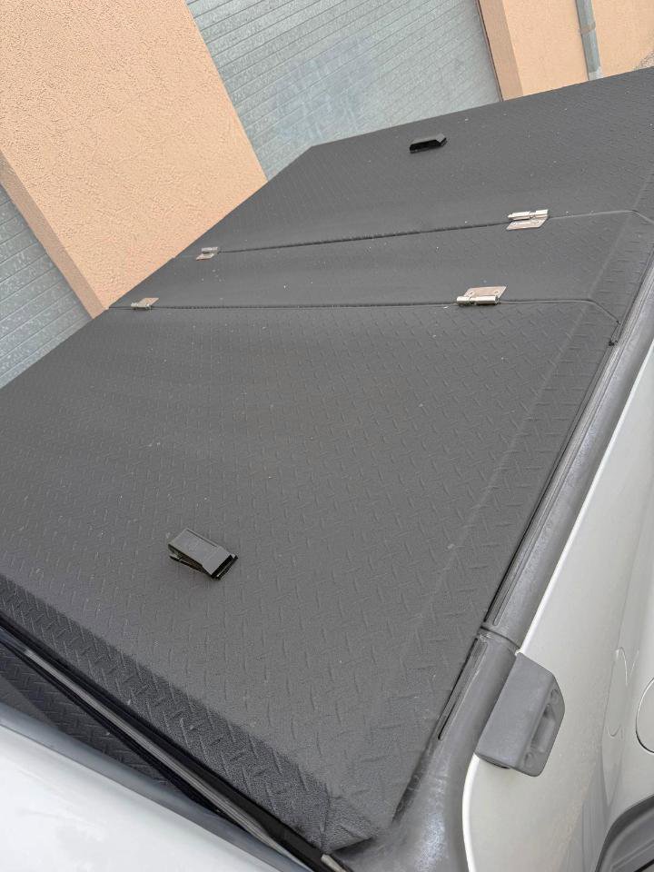 Used 2005 Ford F150 XLT image 16