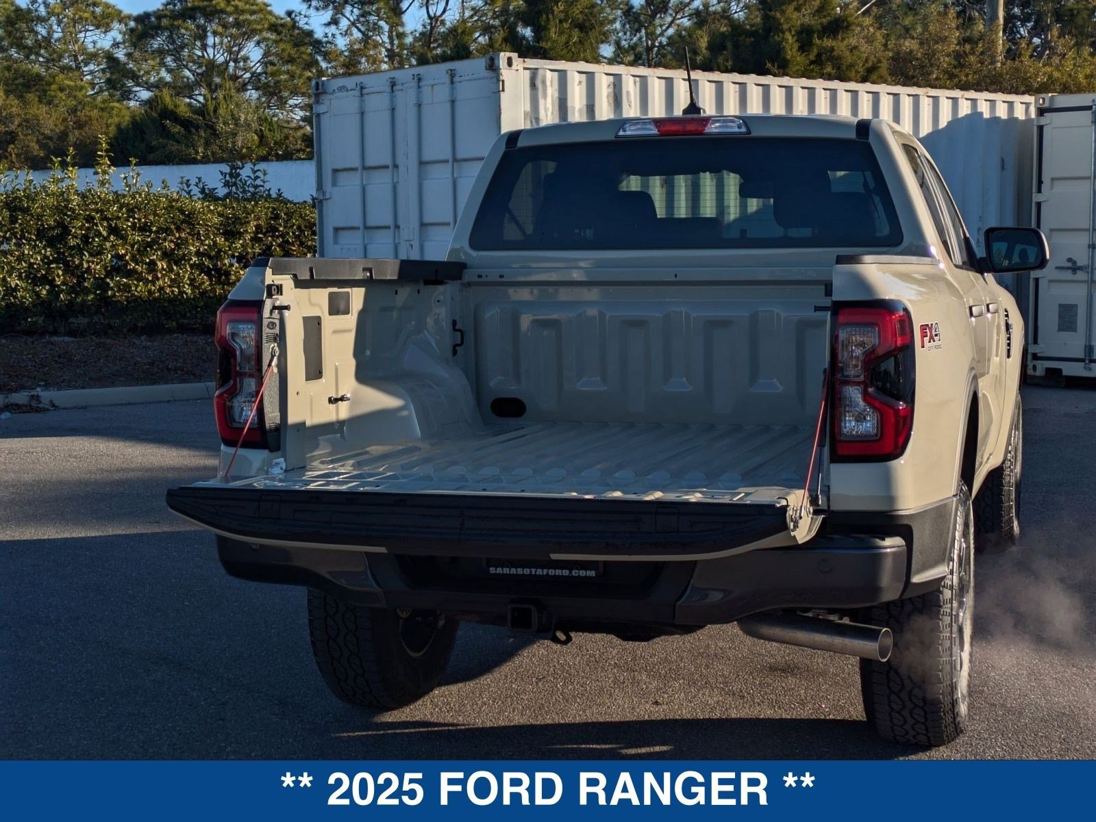 New 2025 Ford Ranger XLT w/ FX4 Off-Road Package image 14