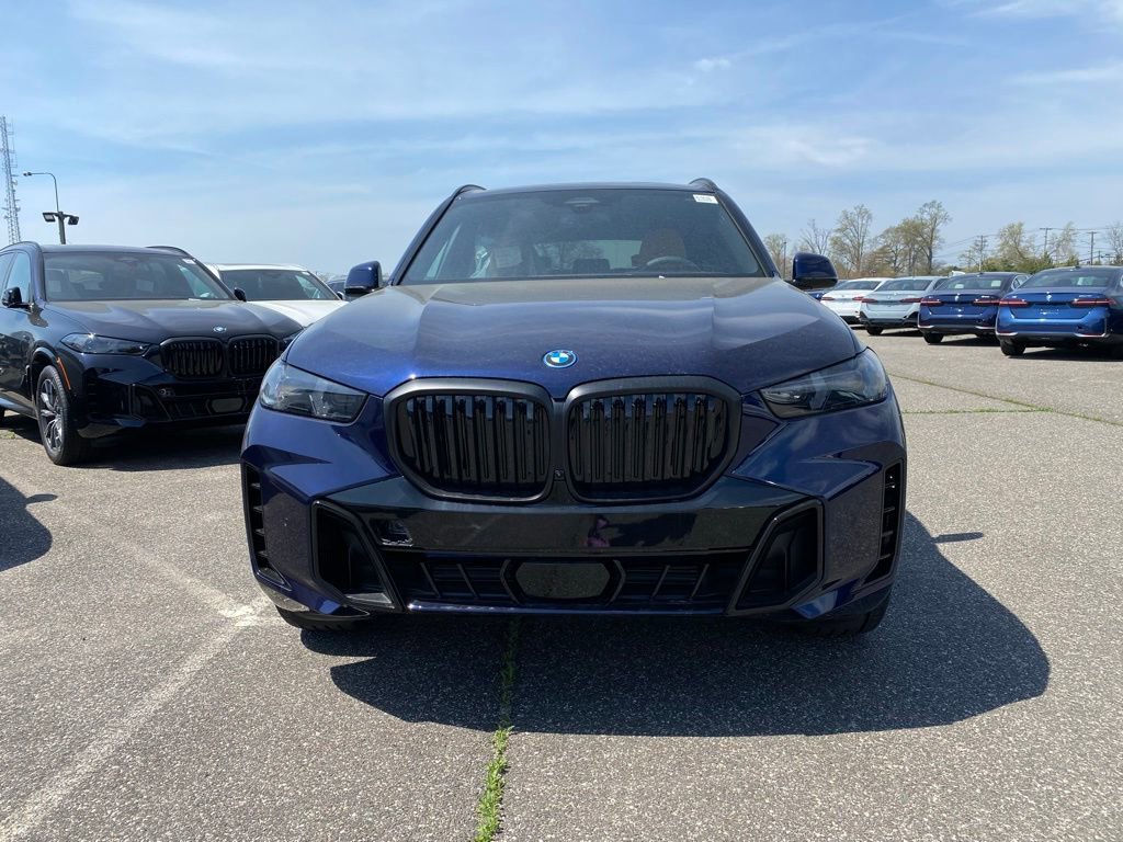 New 2026 BMW X5 xDrive50e AWD/4WD image 2