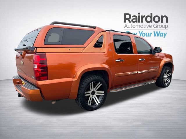 Used 2007 Chevrolet Avalanche LTZ w/ LTZ Preferred Equipment Group RWD image 7