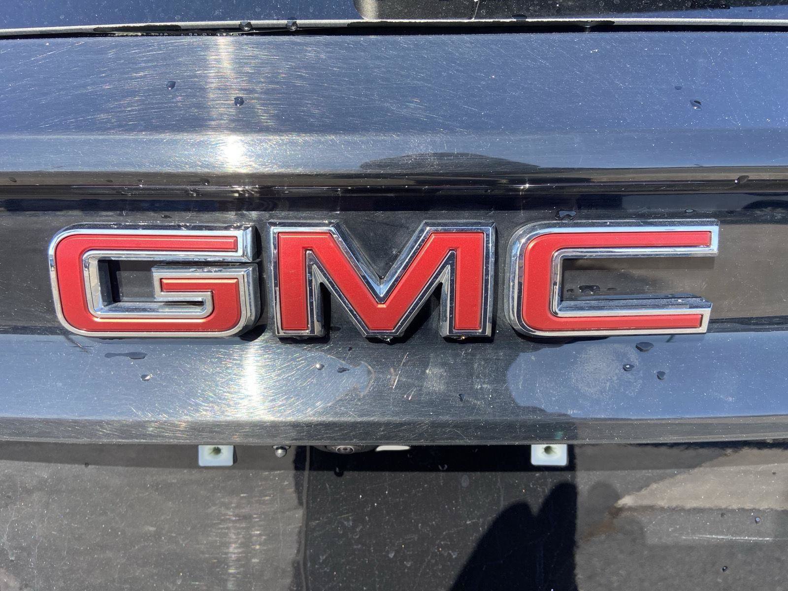 Used 2025 GMC Acadia Elevation AWD/4WD image 34