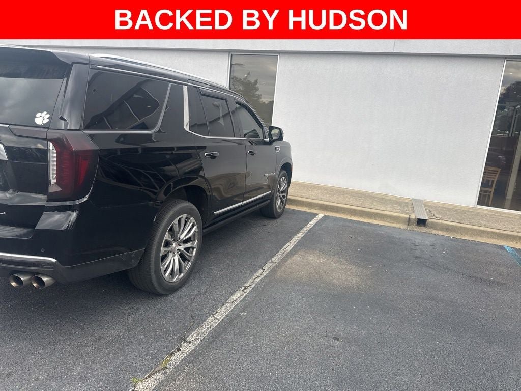 Used 2021 GMC Yukon Denali w/ Denali Premium Package AWD/4WD image 3