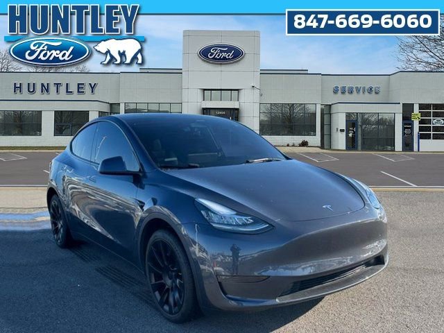 Used 2022 Tesla Model Y Long Range image 4