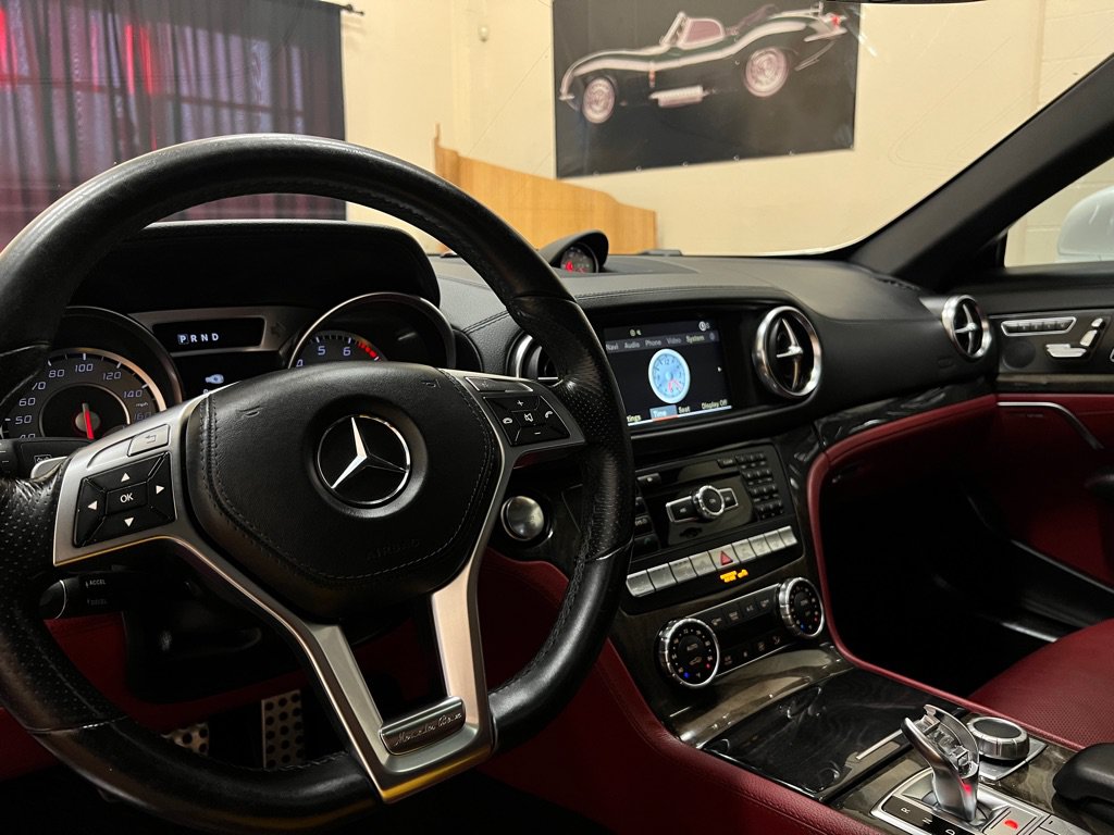 Used 2013 Mercedes-Benz SL 550 w/ Premium Pkg image 44