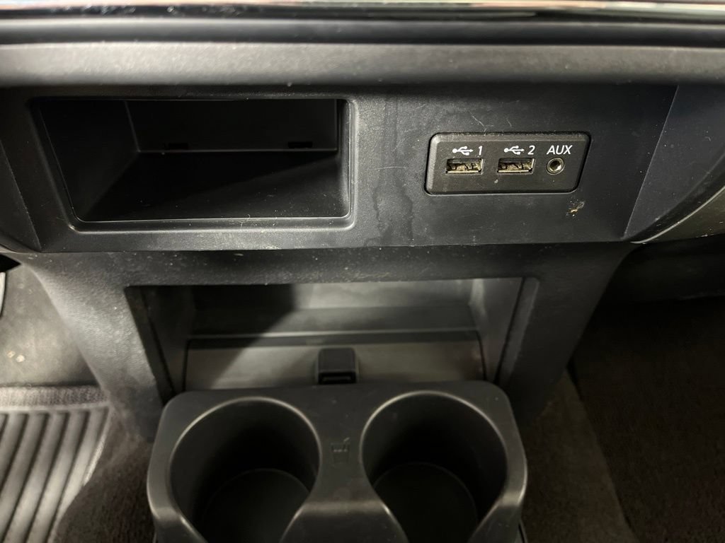 Used 2019 Nissan Titan SV RWD image 33