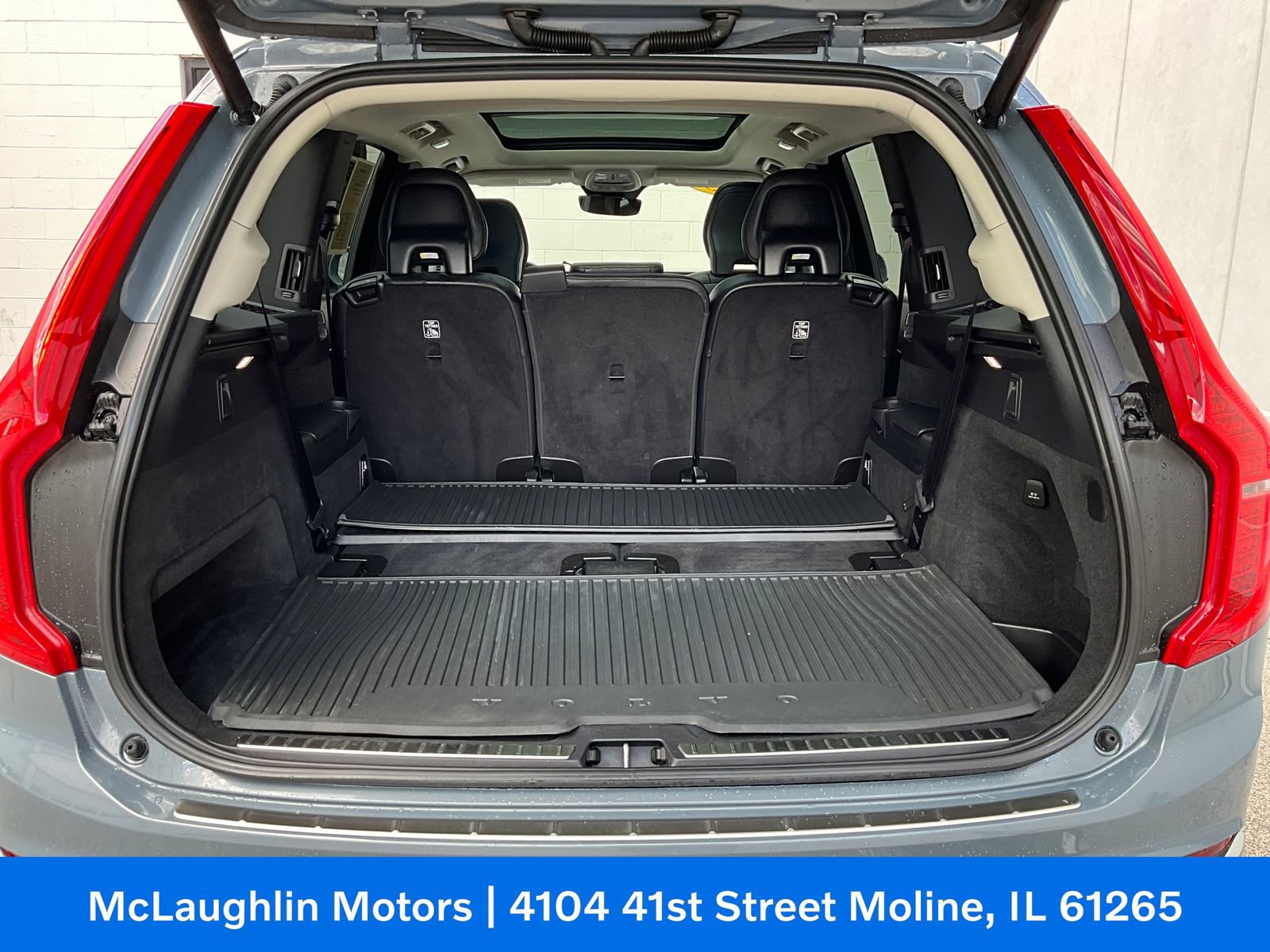 Used 2023 Volvo XC90 B6 Plus w/ Protection Package Premier AWD/4WD image 19