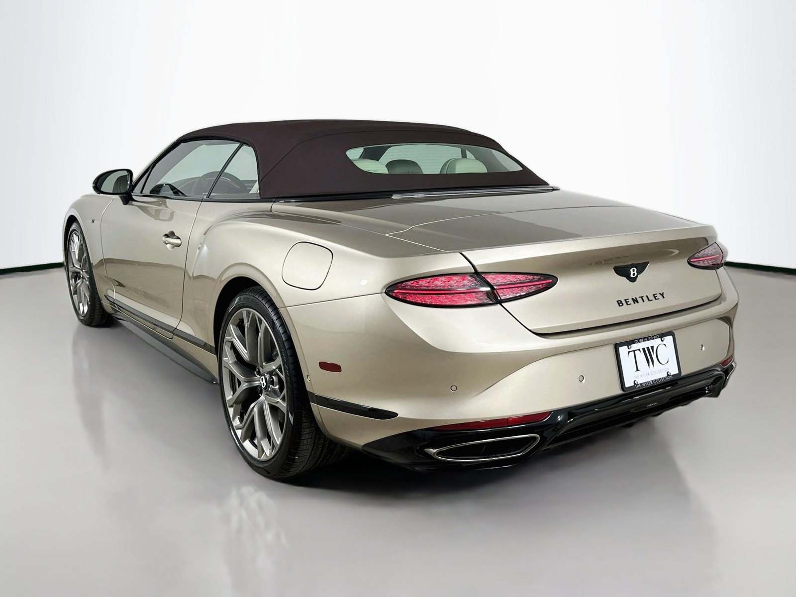 New 2026 Bentley Continental GT AWD/4WD image 3