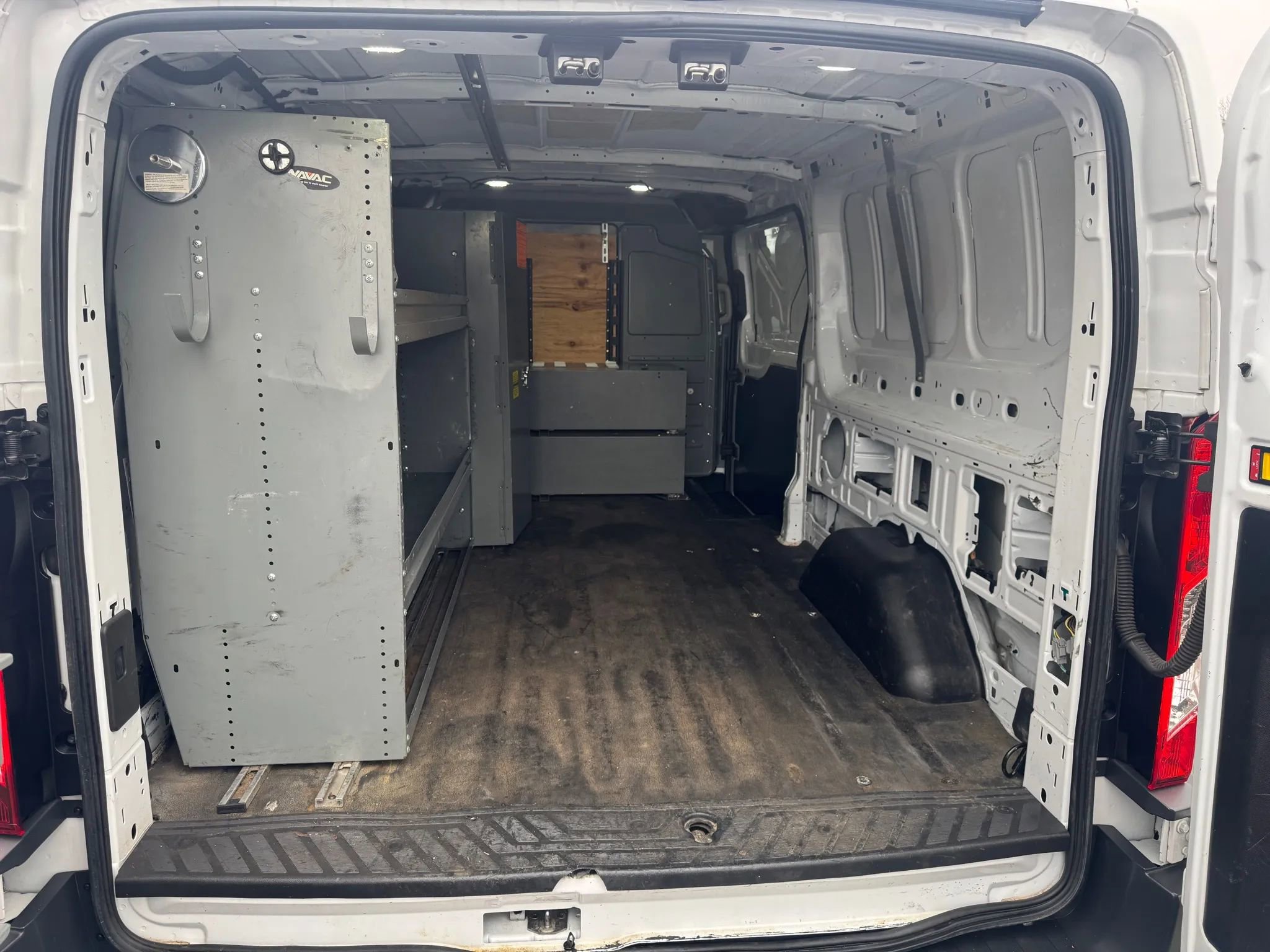 Used 2018 Ford Transit 250 148 Low Roof image 17
