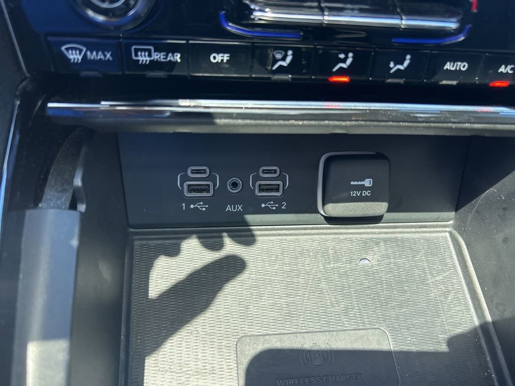 Certified 2023 Jeep Grand Cherokee Limited w/ Luxury Tech Group II image 43