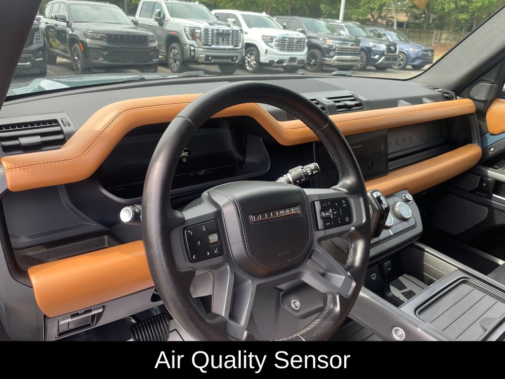 Used 2023 Land Rover Defender 110 X-Dynamic SE AWD/4WD image 10