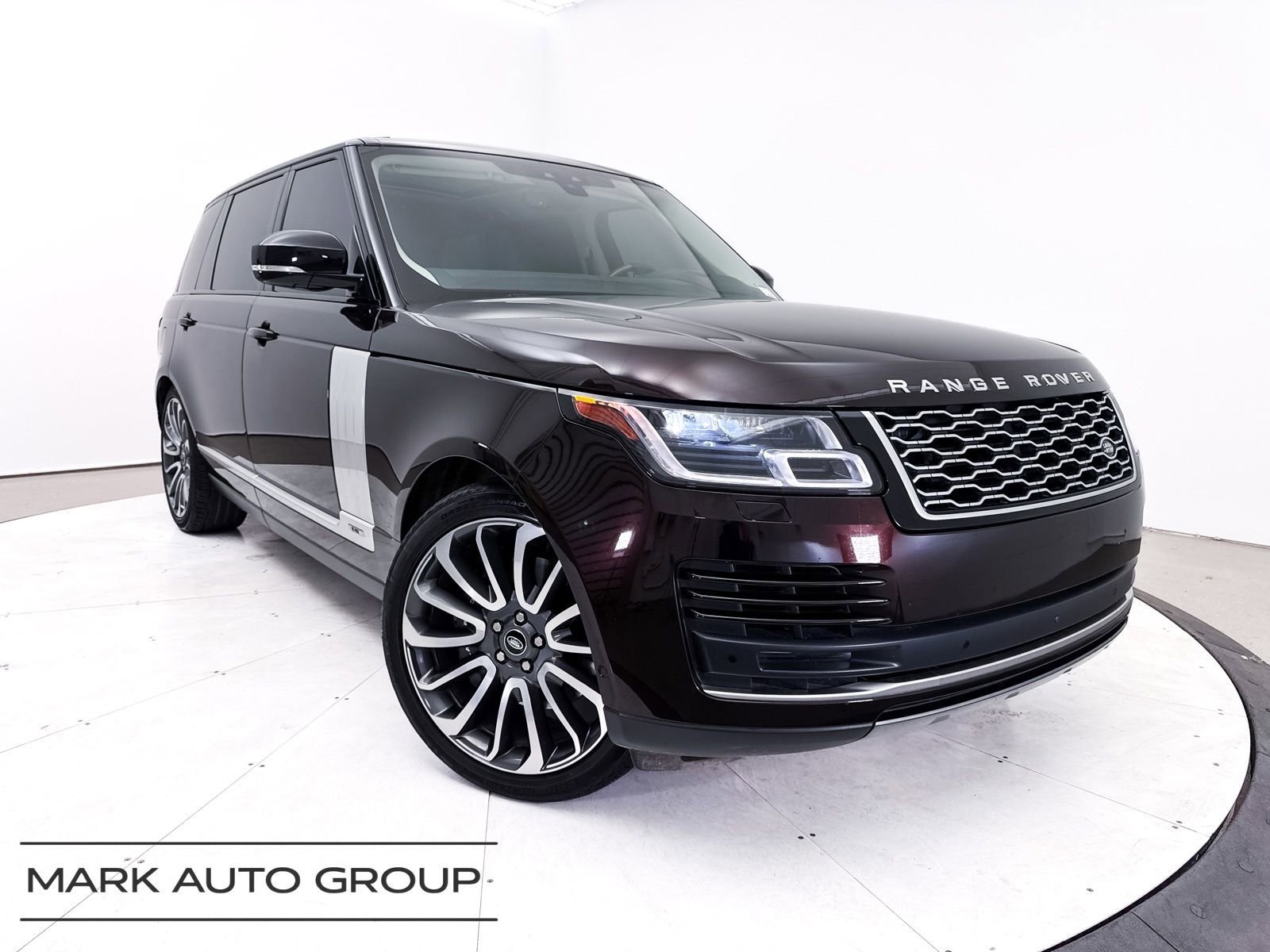 Used 2021 Land Rover Range Rover P525 Westminster Edition LWB image 1