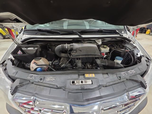 Used 2016 Freightliner Sprinter 3500 image 25