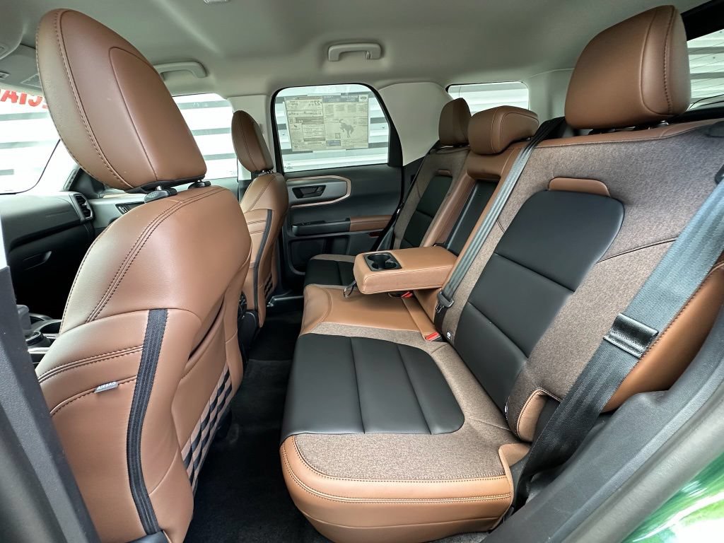 New 2025 Ford Bronco Sport Outer Banks AWD/4WD image 17