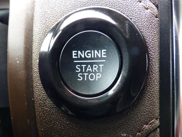 Used 2025 Ford Expedition King Ranch image 34