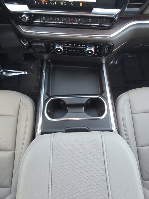 Used 2024 GMC Sierra 2500 SLT w/ SLT Premium Package image 39