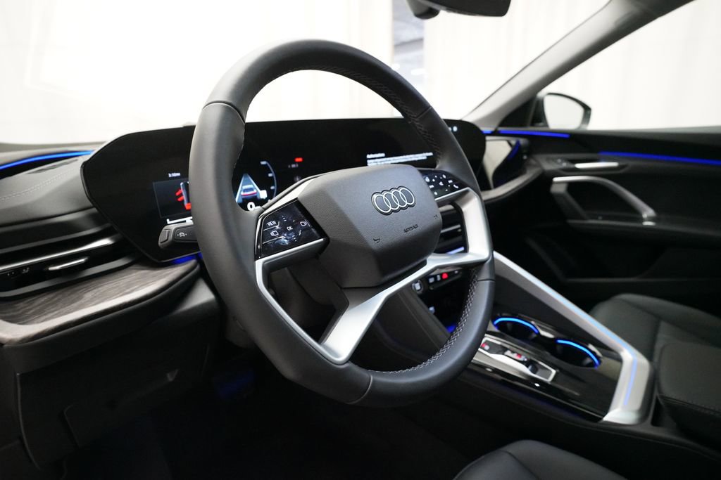 Used 2025 Audi Q5 Premium w/ Convenience Package AWD/4WD image 8