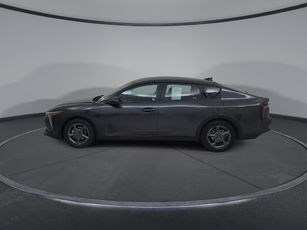 Used 2025 Kia K4 FWD image 9
