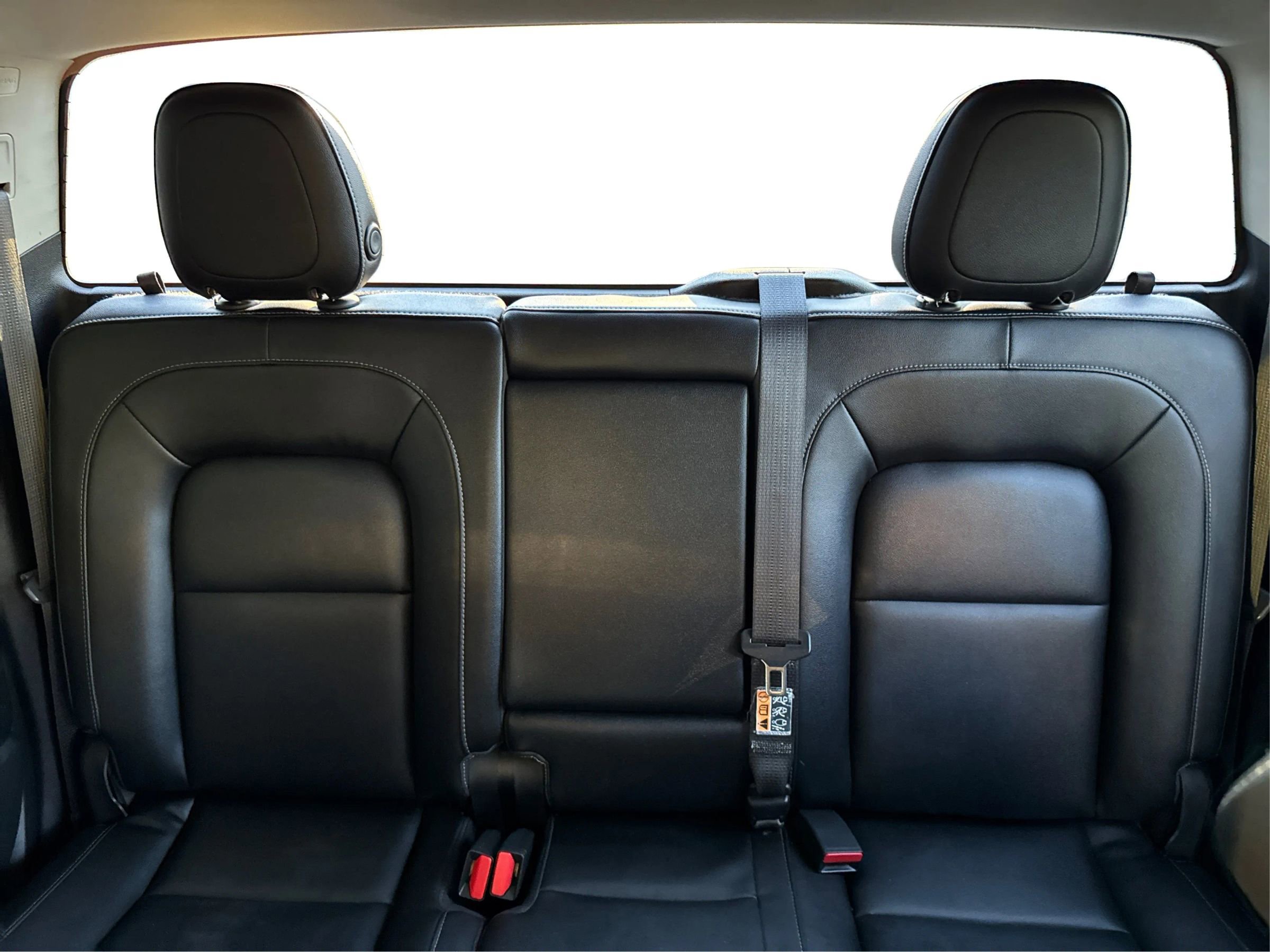 Used 2015 GMC Canyon SLT image 17