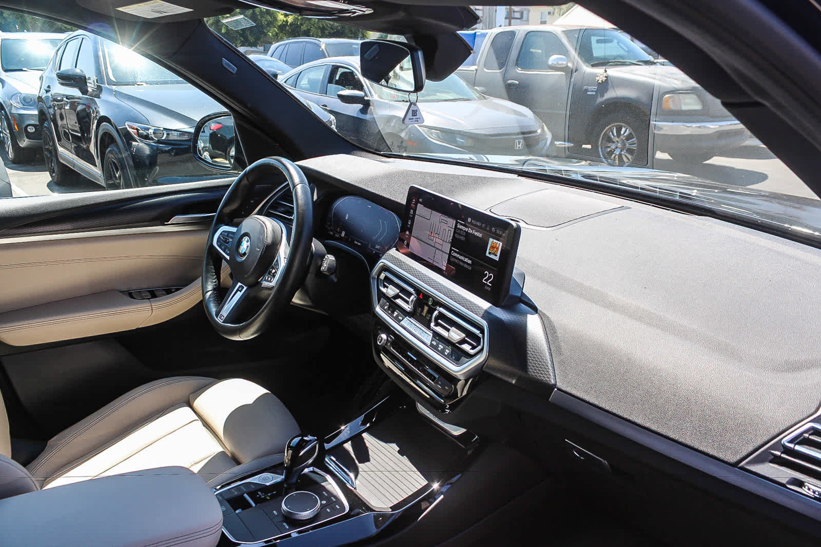Used 2022 BMW X3 sDrive30i w/ M Sport Package 2 RWD image 15