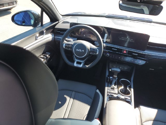 New 2027 Kia K5 GT-Line FWD image 7