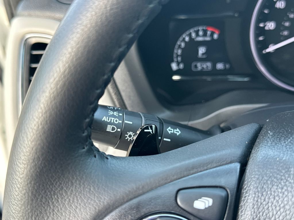 Certified 2022 Honda HR-V EX-L image 32