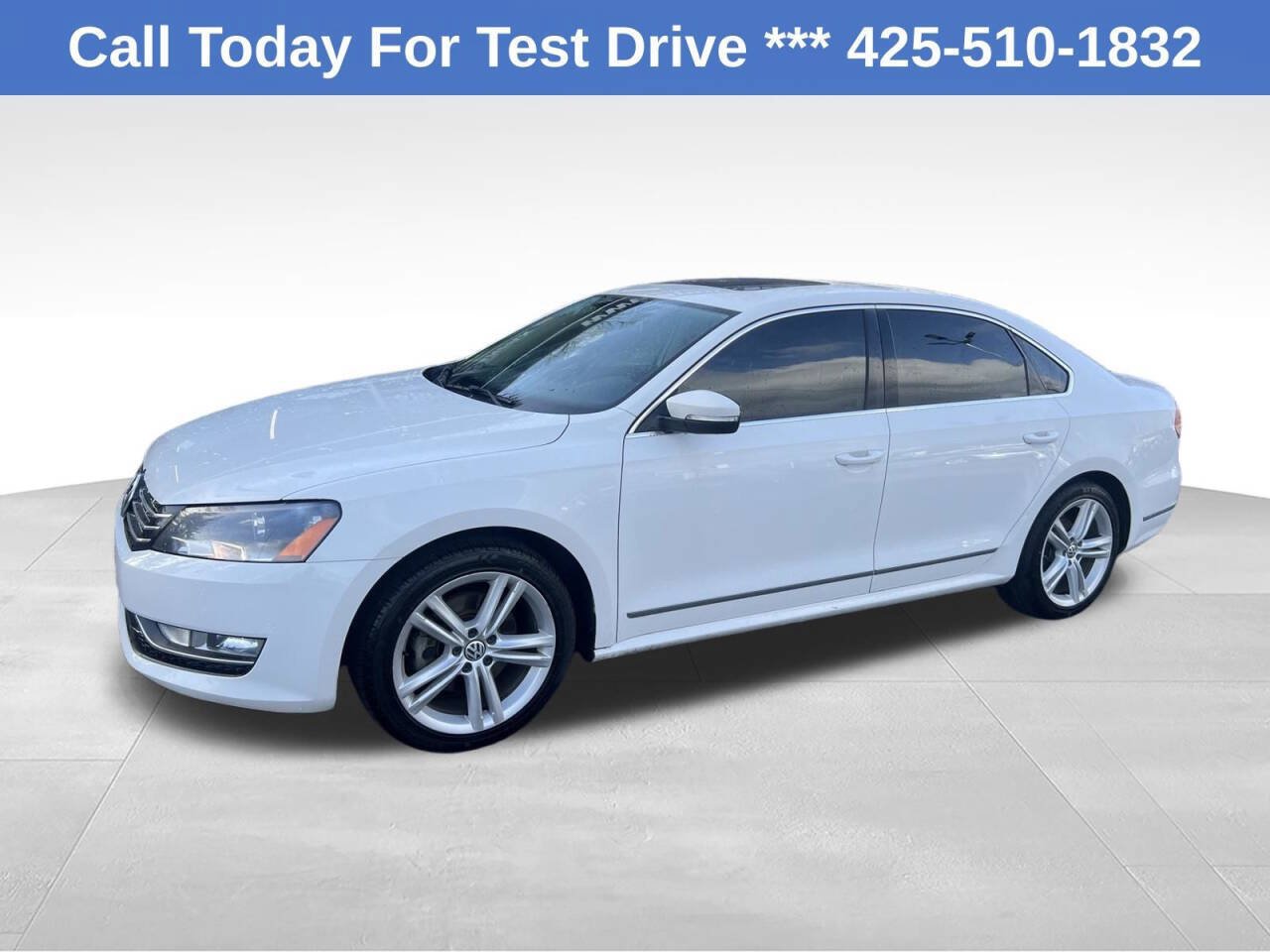 Used 2014 Volkswagen Passat 1.8T SEL Premium FWD image 1