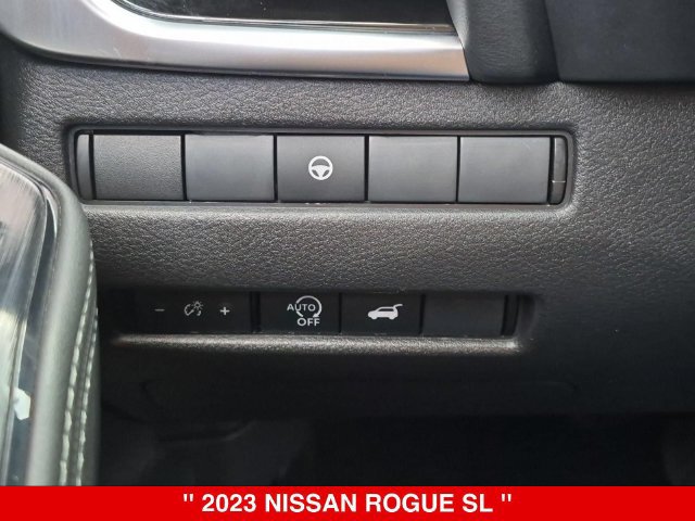 Certified 2023 Nissan Rogue SL AWD/4WD image 18