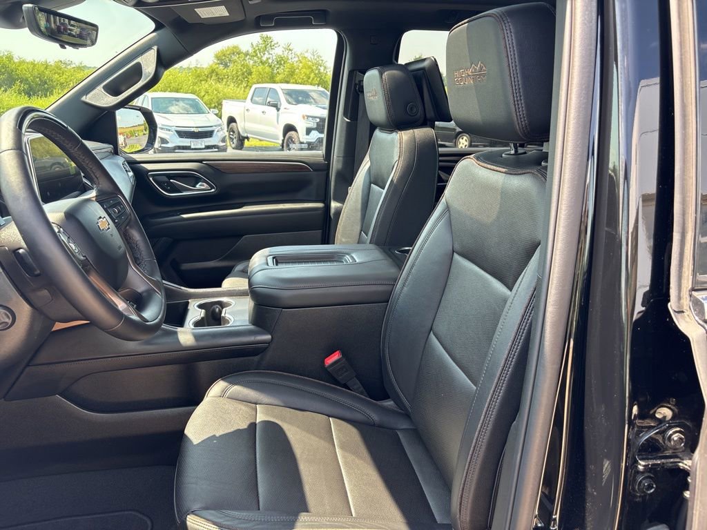 Certified 2024 Chevrolet Tahoe High Country w/ Advanced Technology Package image 13