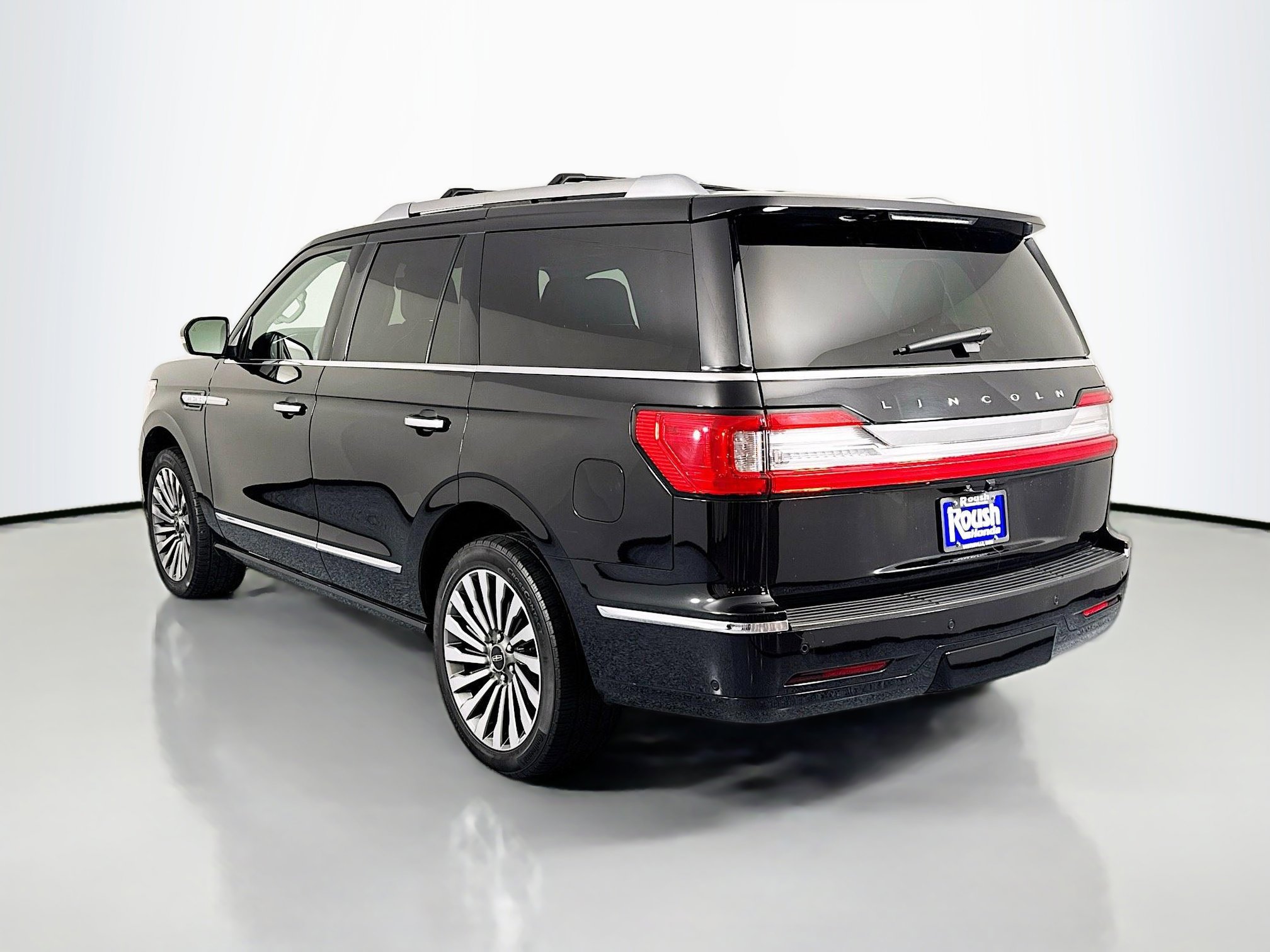 Used 2019 Lincoln Navigator Reserve w/ Cargo Package image 7